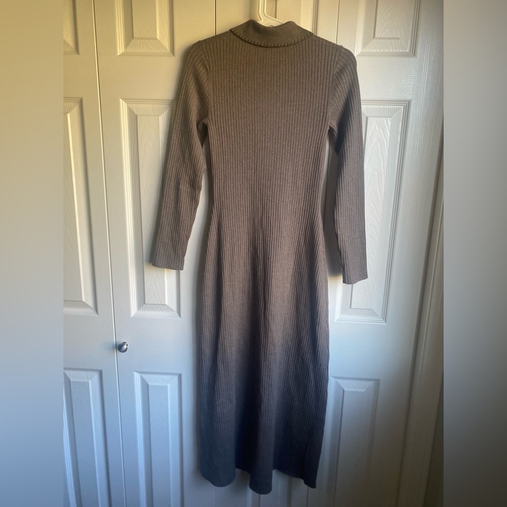 New Sezane Leandre Ribbed Knit Dress in Dark Taupe - Picture 9 of 13